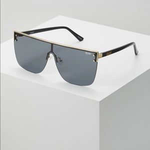 QUAY Australia Blocked Sunglasses NEW